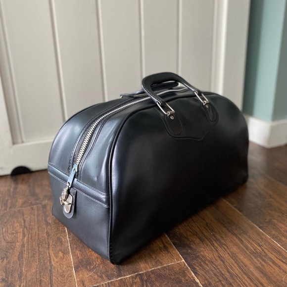 Vintage Leather Bag - Picture 2 of 10